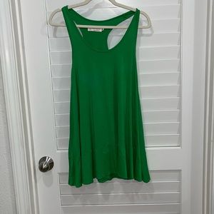 Fighting eel long too or Minnie in bright green, sleeveless racerback